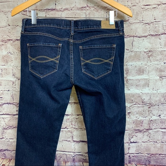 Abercrombie & Fitch Erin Stretch Dark Wash Straight Leg Jeans - Picture 4 of 9